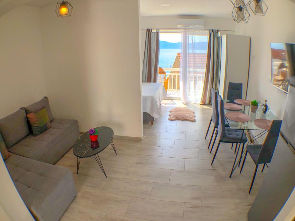 Apartments By The Sea Gradac, Makarska - 13181 Gradac  Εξωτερικό φωτογραφία